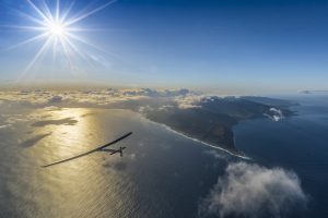 Solar Impulse 2 tijdens de vlucht van Hawaii naar Mo ffet op 21 april 2016. Bron: www.solarimpulse.com