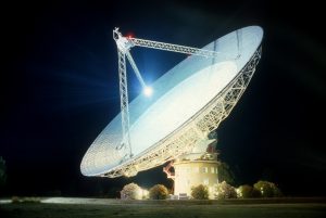 CSIRO_ScienceImage_2720_Parkes_Radio_Telescope