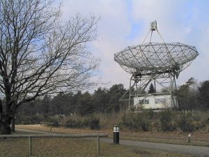 De radiotelescoop in Dwingeloo