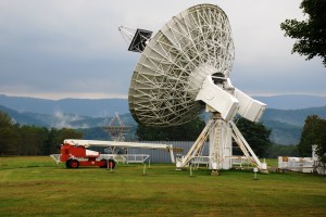 Green_Banks_-_45_ft_Telescope_1