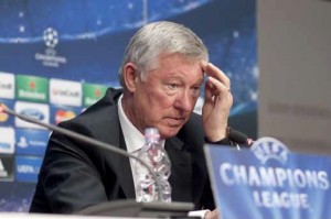 Voetbalcoach Alex Ferguson verkocht zijn verdediger Jaap Stam op basis van statistieken. Later kreeg hij daar spijt van. Bron: Shutterstock