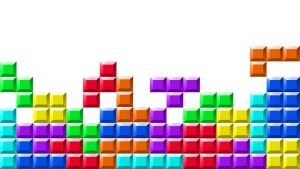 Danica Mast onderzoekt tijdens Lowlands Science de sociale effecten van een potje Tetris