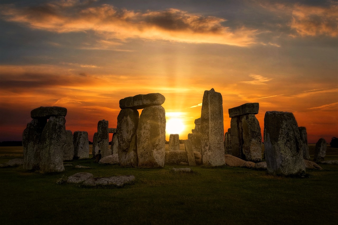We may have discovered how Stonehenge works as a calendar