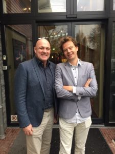 Andre Kuipers samen met New Scientist-hoofdredacteur Jim Jansen